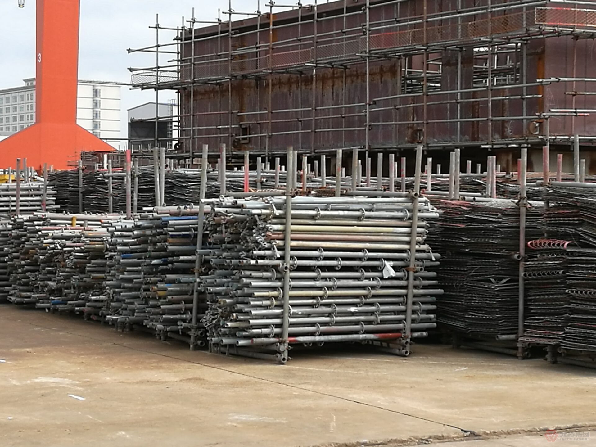 元拓承插型盤扣式腳手架的避雷方法 元拓承插型盤扣式腳手架的避雷方法