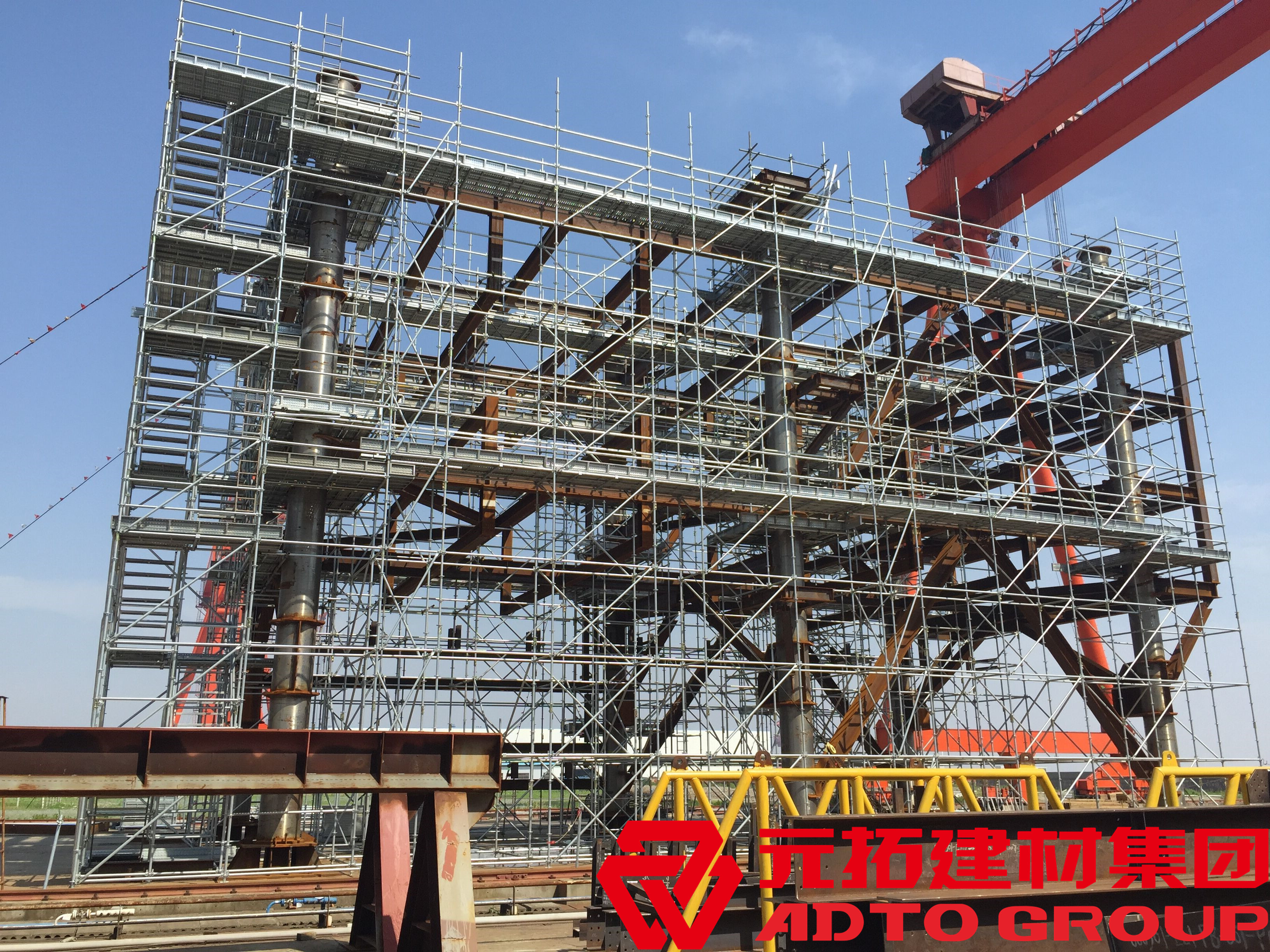 承插型盤扣式腳手架有哪些特點，與鋼管腳手架有何區(qū)別？