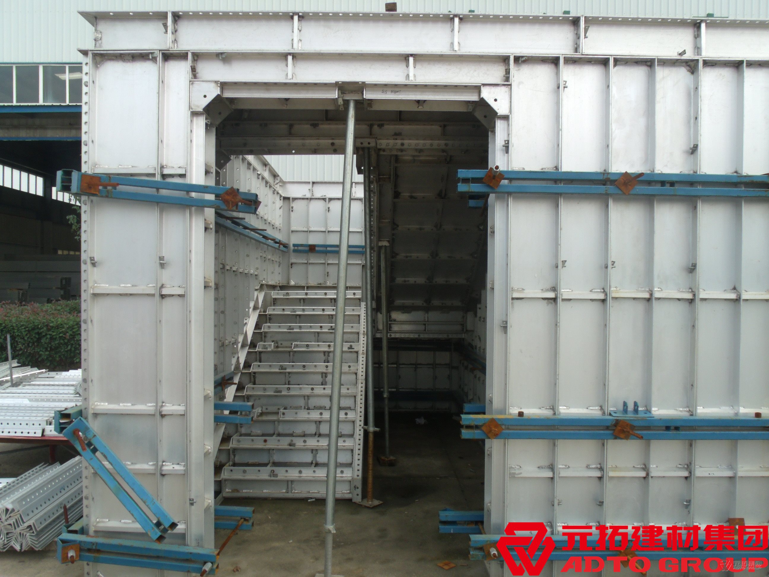 鋁合金模板多少錢(qián)一平方？